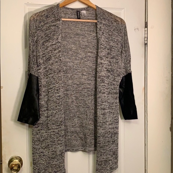 H&M gray cardigan - Picture 2 of 2